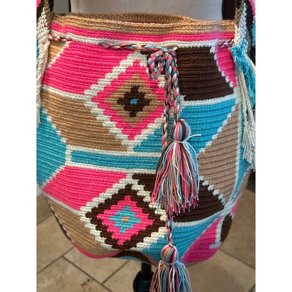 Wayuu Mochila Pink Blue Drawstring Bucket Bag - Picture 2 of 6